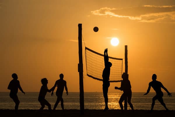 Chiều cao lưới bóng chuyền da và chuyền hơi cho nam nữ